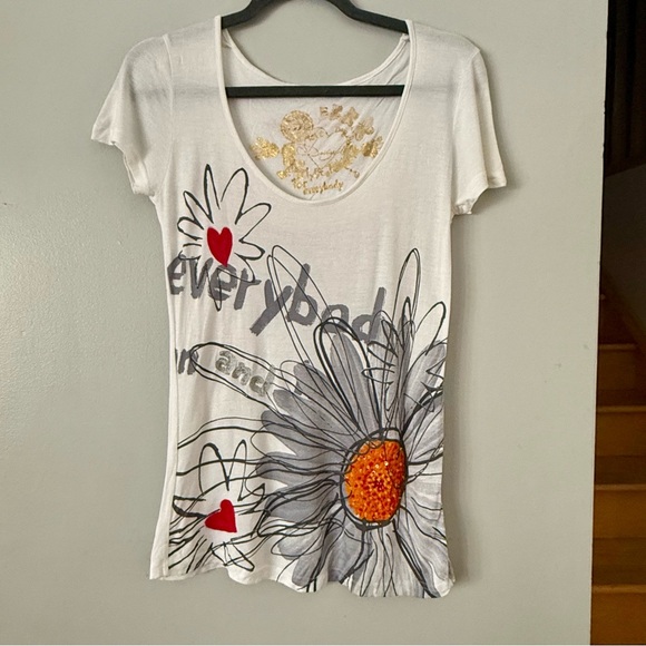 Desigual Tops - MixedMedia Desigual White Tee with Floral and Heart Design